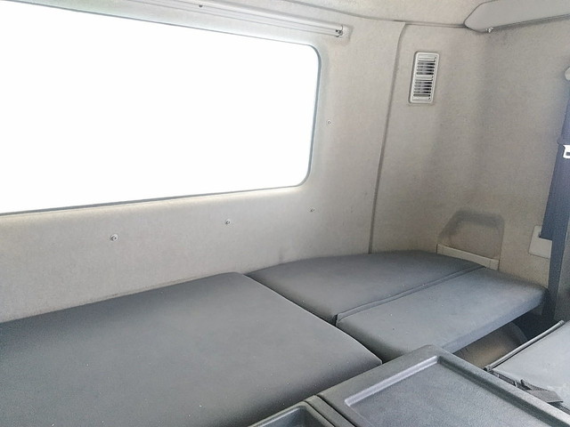 三菱ふそうスーパーグレートダンプ大型（10t）[写真31]