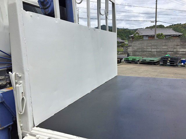 いすゞエルフクレーン4段小型（2t・3t）[写真13]