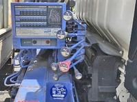 いすゞエルフクレーン4段小型（2t・3t）[写真16]