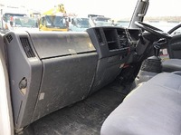 いすゞエルフクレーン4段小型（2t・3t）[写真33]