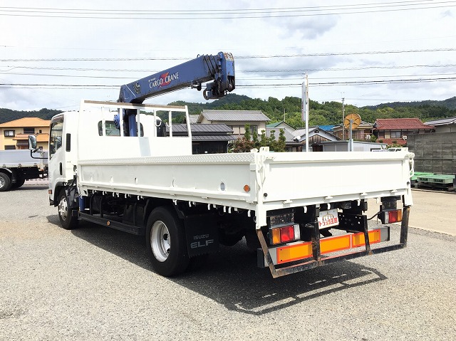 いすゞエルフクレーン4段小型（2t・3t）[写真04]