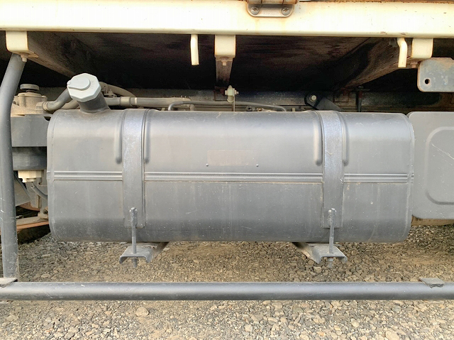 三菱ふそうキャンターアルミブロック小型（2t・3t）[写真13]