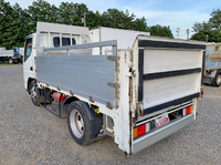 三菱ふそうキャンターアルミブロック小型（2t・3t）[写真03]