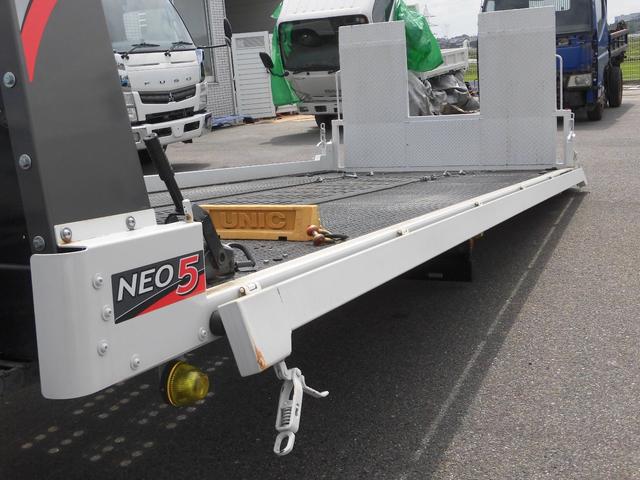 いすゞエルフセーフティローダー小型（2t・3t）[写真11]