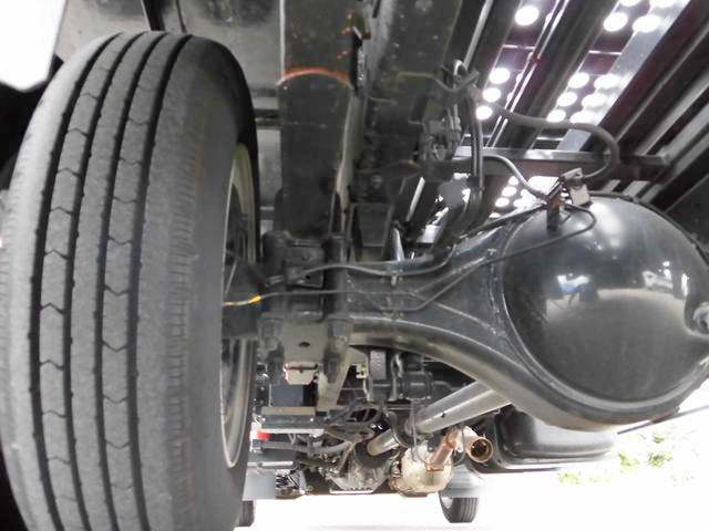 いすゞエルフセーフティローダー小型（2t・3t）[写真18]