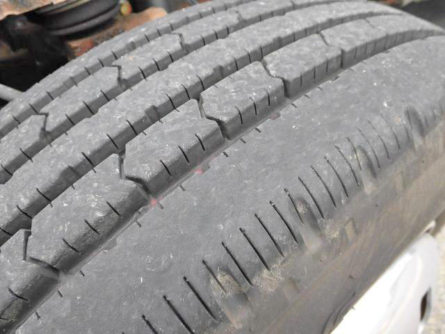 いすゞエルフセーフティローダー小型（2t・3t）[写真21]