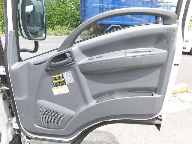 いすゞエルフセーフティローダー小型（2t・3t）[写真27]