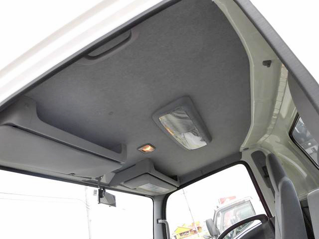 いすゞエルフセーフティローダー小型（2t・3t）[写真31]