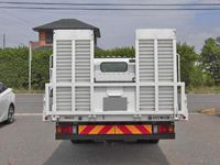 いすゞエルフセーフティローダー小型（2t・3t）[写真08]