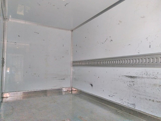 いすゞエルフパネルバン小型（2t・3t）[写真06]