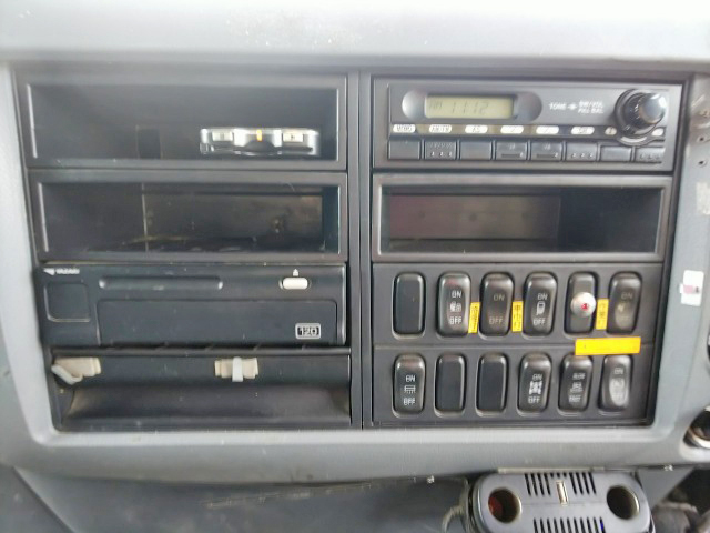 三菱ふそうファイタークレーン4段増トン（6t・8t）[写真37]