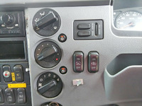 三菱ふそうファイタークレーン4段増トン（6t・8t）[写真39]