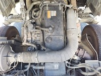 UDトラックスクオン家畜運搬車大型（10t）[写真26]