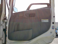 UDトラックスクオン家畜運搬車大型（10t）[写真29]