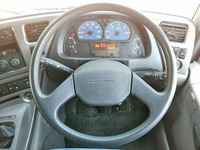 UDトラックスクオン家畜運搬車大型（10t）[写真38]