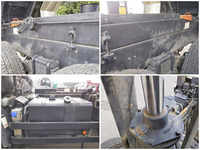 UDトラックスクオンダンプ大型（10t）[写真18]