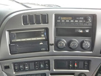 UDトラックスクオンダンプ大型（10t）[写真37]