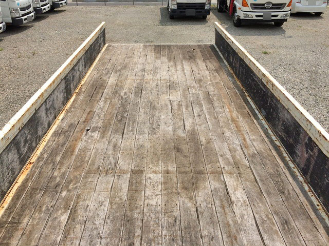 日野レンジャー平ボディ中型（4t）[写真16]