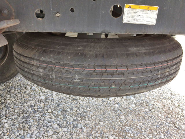 日野レンジャー平ボディ中型（4t）[写真21]