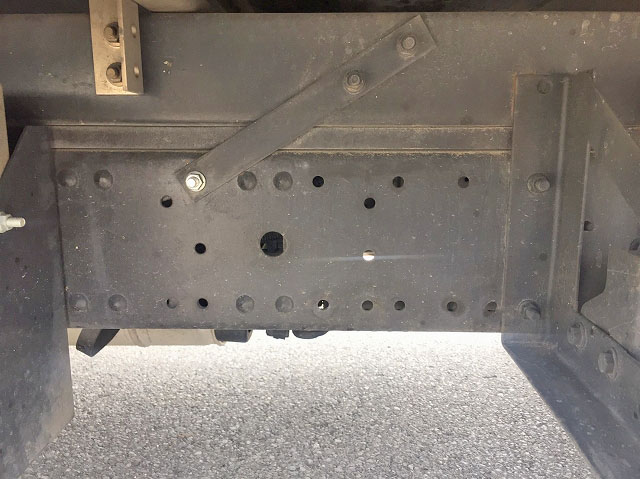 三菱ふそうキャンターアルミバン小型（2t・3t）[写真21]