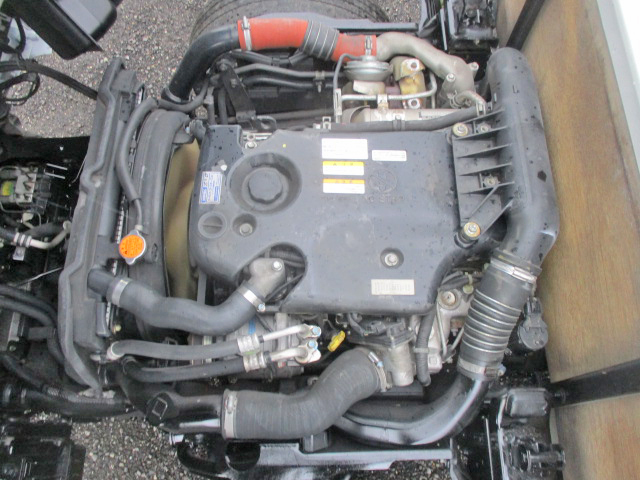 いすゞエルフアルミブロック小型（2t・3t）[写真21]