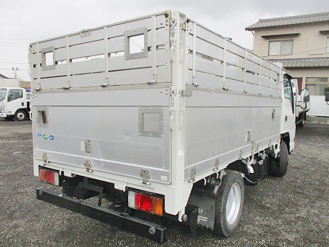 いすゞエルフアルミブロック小型（2t・3t）[写真04]