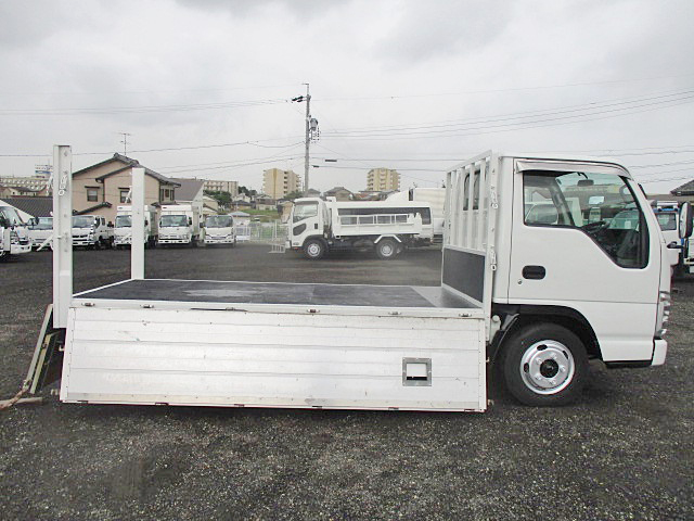 いすゞエルフアルミブロック小型（2t・3t）[写真08]