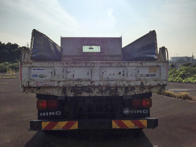 日野レンジャーダンプ中型（4t）[写真10]