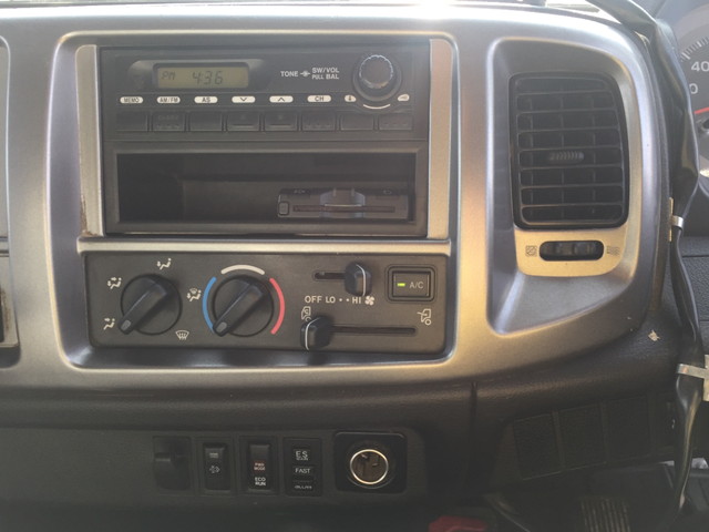 日野レンジャーダンプ中型（4t）[写真31]