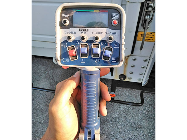 いすゞフォワードクレーン4段中型（4t）[写真14]