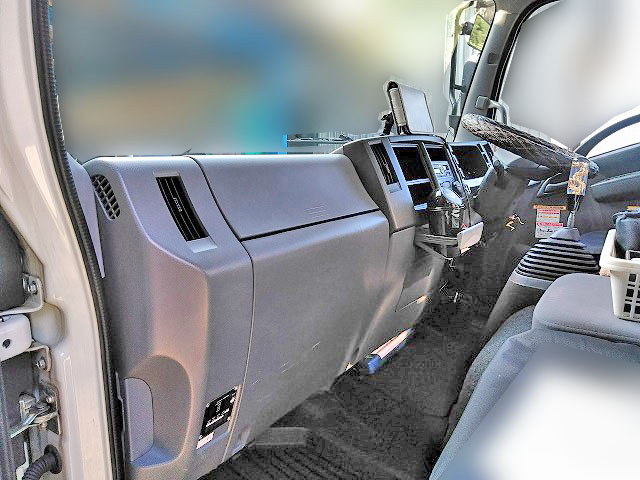 いすゞフォワードクレーン4段中型（4t）[写真25]