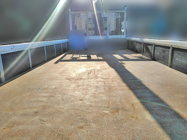 いすゞフォワードクレーン4段中型（4t）[写真08]