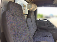 日産アトラスアルミバン小型（2t・3t）[写真21]