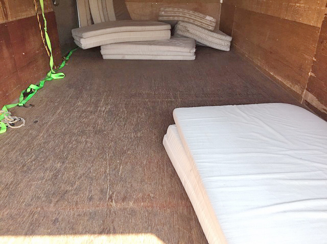 日産アトラスアルミバン小型（2t・3t）[写真09]