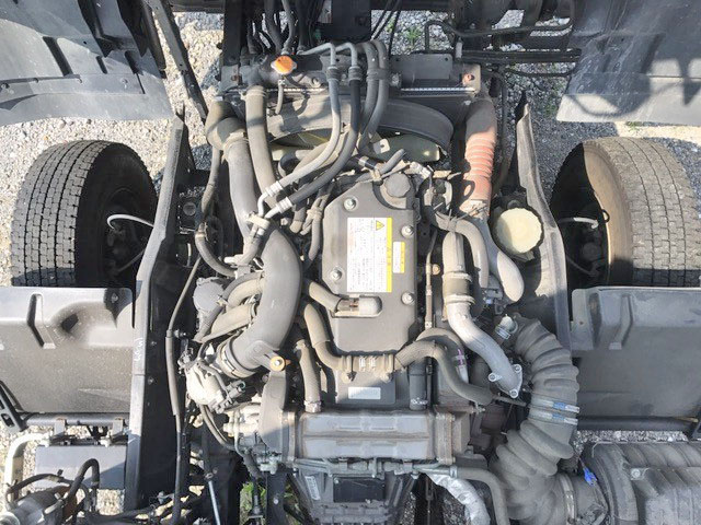 いすゞフォワードアルミウイング中型（4t）[写真22]