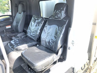 いすゞフォワードアルミウイング中型（4t）[写真30]