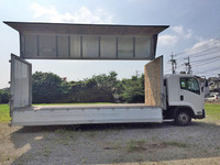 いすゞフォワードアルミウイング中型（4t）[写真08]