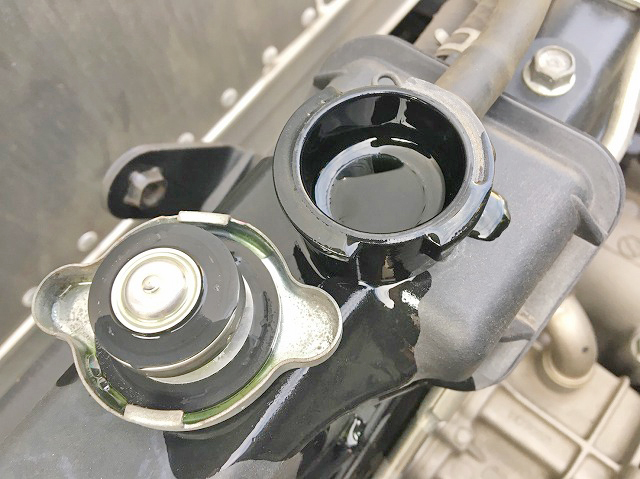 三菱ふそうキャンターアルミバン小型（2t・3t）[写真16]