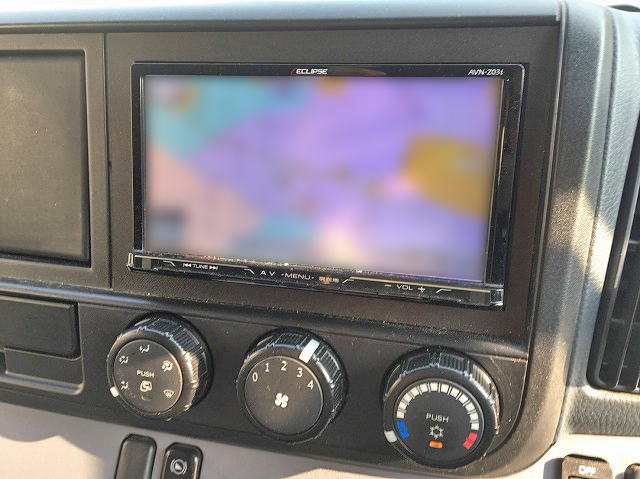 三菱ふそうキャンターアルミバン小型（2t・3t）[写真22]