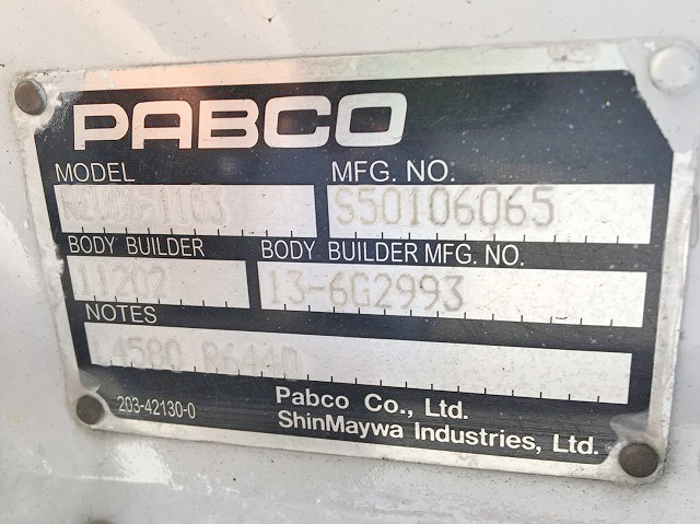 三菱ふそうキャンターアルミバン小型（2t・3t）[写真09]