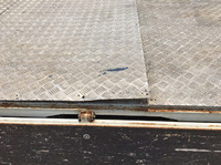 いすゞエルフ平ボディ小型（2t・3t）[写真15]