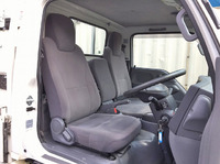 いすゞエルフ平ボディ小型（2t・3t）[写真27]