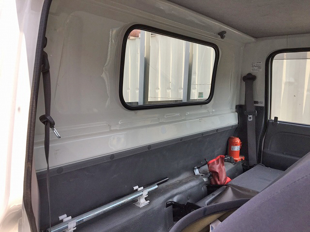 いすゞエルフ平ボディ小型（2t・3t）[写真32]