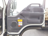 いすゞエルフクレーン6段小型（2t・3t）[写真30]