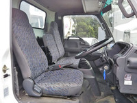 いすゞエルフクレーン6段小型（2t・3t）[写真31]