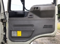 日野レンジャーセルフクレーン3段増トン（6t・8t）[写真28]