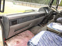 日野レンジャーセルフクレーン3段増トン（6t・8t）[写真33]