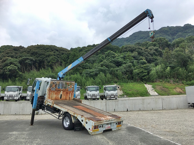 日野レンジャーセルフクレーン3段増トン（6t・8t）[写真04]