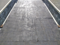 日野デュトロ平ボディ小型（2t・3t）[写真11]