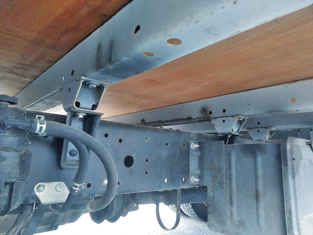 日野デュトロ平ボディ小型（2t・3t）[写真17]